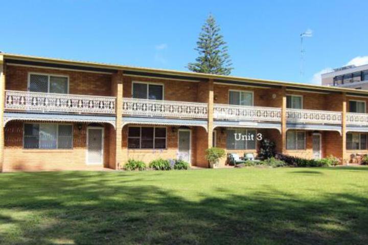 Shallow Bay NSW Sydneys Hotel