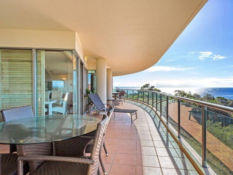 Le Point 702 Luxury & Views! - Sydneys Hotel 2