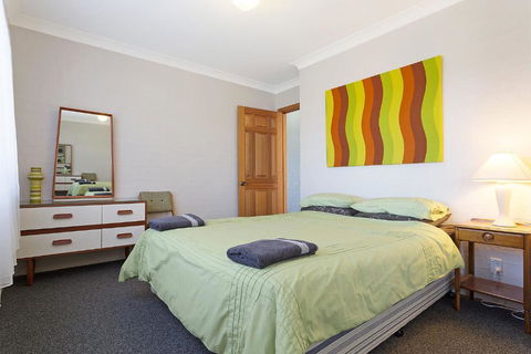 Pacific Pines Unit 6 - Sydneys Hotel 6