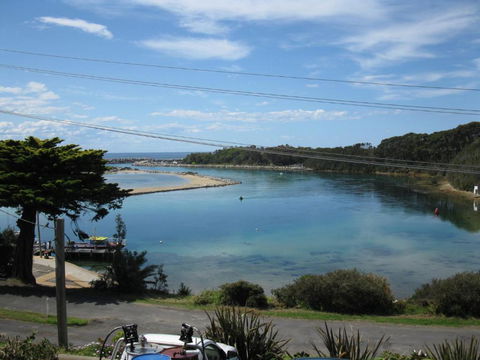 Pacific Pines Unit 6 - Sydneys Hotel 2