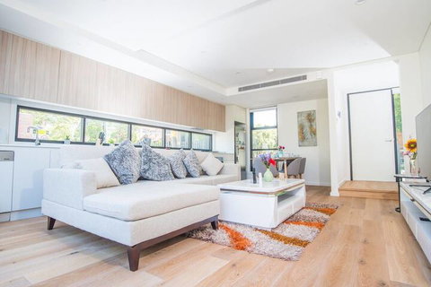 Townhouse Near The City Perfect Family Retreat - Sydneys Hotel 4