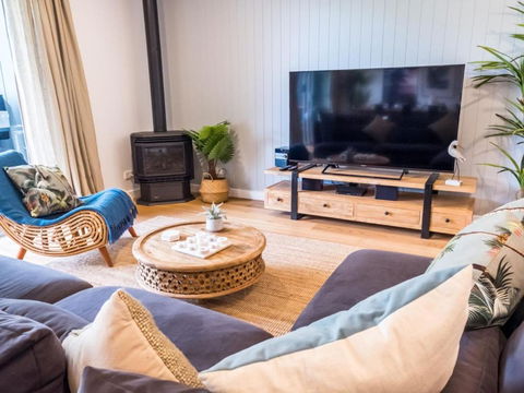 Pandanas Apartments 17A Mollymook Beach - Sydneys Hotel 5