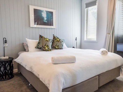 Pandanas Apartments 17A Mollymook Beach - Sydneys Hotel 1