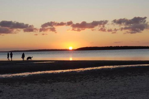 Minjerribah Island Accommodation Straddie - Sydneys Hotel 0