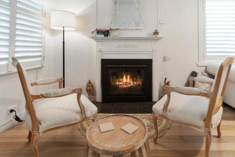 Amber Cottage Luxury Seaside Retreat With Outdoor Spa! - Sydneys Hotel 2