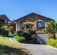 Kick Back on Karlowan - Sydneys Hotel