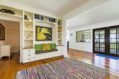 Pelicans Rest - Sydneys Hotel 3