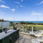 WATERFRONT THREE In The Heart Of Lorne - Sydneys Hotel 0