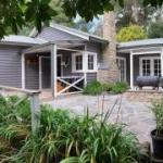 Warby Weekender - Sydneys Hotel 0