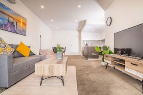 Refreshing 2bed2bath APT In Up&coming Liverpool - Sydneys Hotel 0