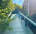 Woorim Secluded Palms Villa - Sydneys Hotel