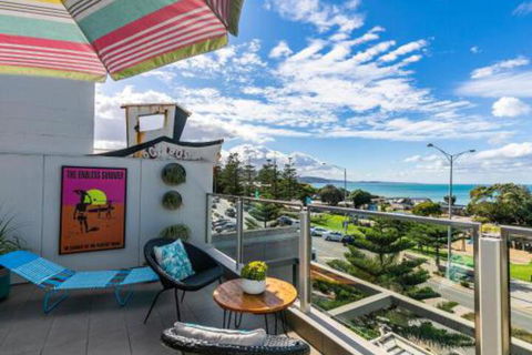 WATERFRONT SEVEN In The Heart Of Lorne - Sydneys Hotel 6