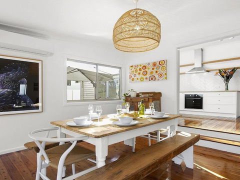 Prince Edward Escape Pet Friendly - Sydneys Hotel 3