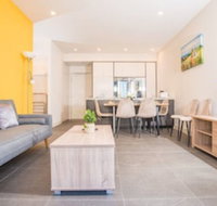 Relaxing Parramatta Apartment With Parking - Sydneys Hotel