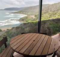 Wye Escape with amazing sweeping ocean views - Sydneys Hotel