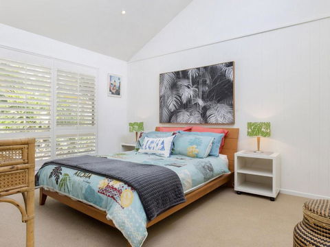 LANIKAI MOUNT MARTHA - Sydneys Hotel 1