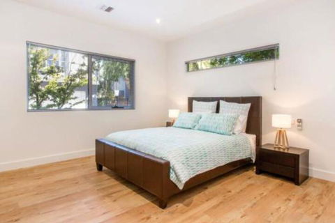 PALM COURT RETREAT MORNINGTON - Sydneys Hotel 2