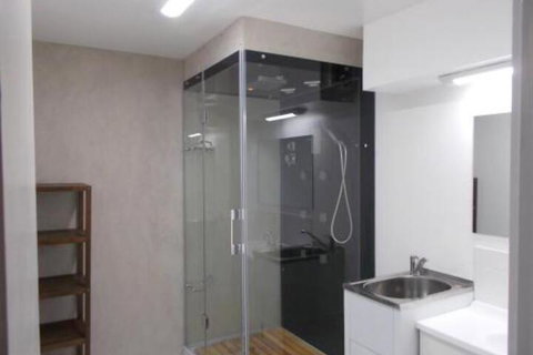The Granny Flat - Sydneys Hotel 2