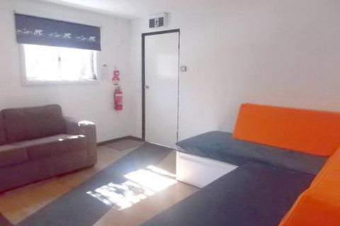The Granny Flat - Sydneys Hotel 7