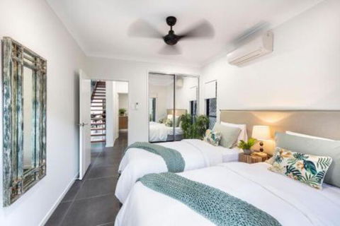 WINDFALL In PALM COVE - Sydneys Hotel 3