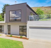 Balcony to Bogong - Sydneys Hotel