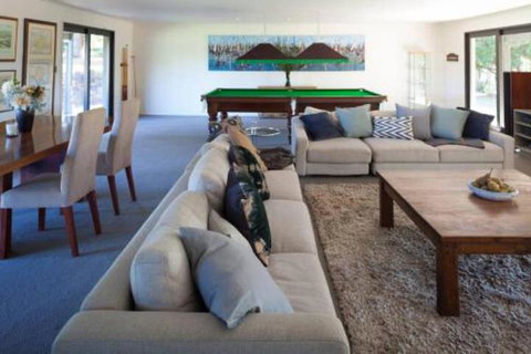 East Wing - Sydneys Hotel 5