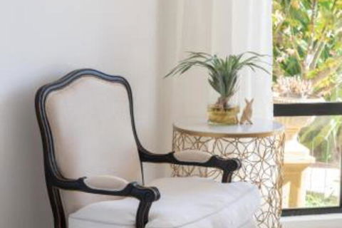 ULTRA SPACIOUS STYLISH HOME In PRESTONS SYDNEY - Sydneys Hotel 4
