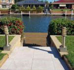 Waterfront Haven with jetty mooring  WiFI - Sydneys Hotel