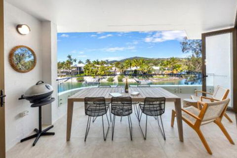 Apartment 5 Pisces - Sydneys Hotel 0