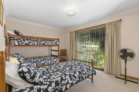 Peaceful Retreat Surf Side PET Friendly - Sydneys Hotel 6