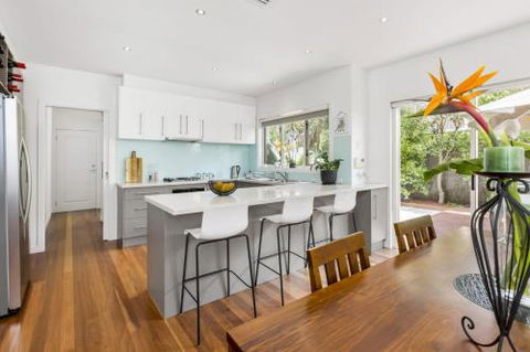 BANGALOW MORNINGTON - Sydneys Hotel 6