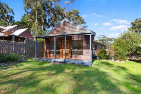 YARRABEE The Perfect Getaway! - Sydneys Hotel 3