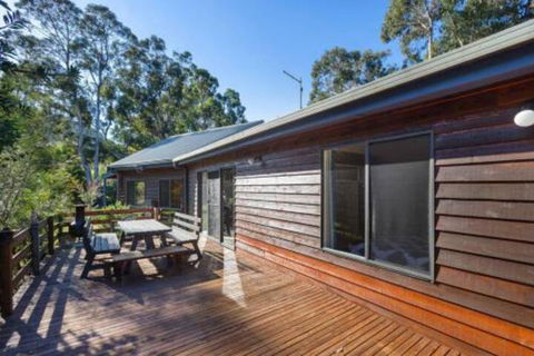 YARRABEE The Perfect Getaway! - Sydneys Hotel 4