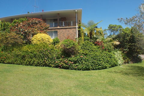 Pacific Drive 89 - Sydneys Hotel 1