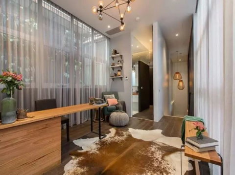 ReadySet Apartments At Glasshouse - Sydneys Hotel 6