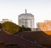 2 Bdrm Art Deco Apt Stroll To Bondi Junction - Sydneys Hotel
