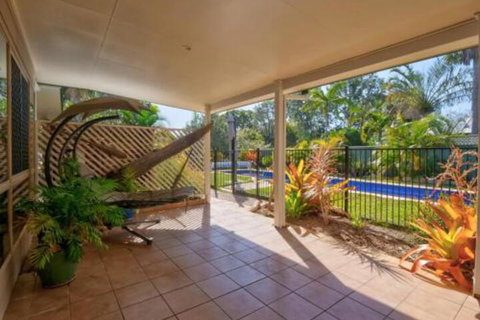 Sandy Feet Retreat Hervey Bay - Sydneys Hotel 0