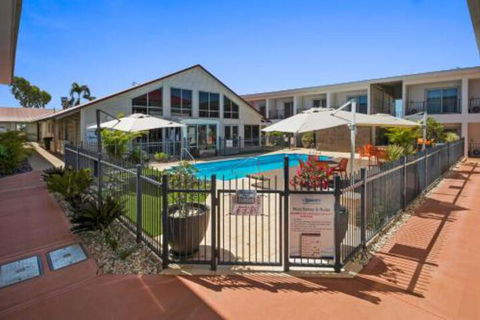 Velocity Motel & Bistro WA - Sydneys Hotel 0