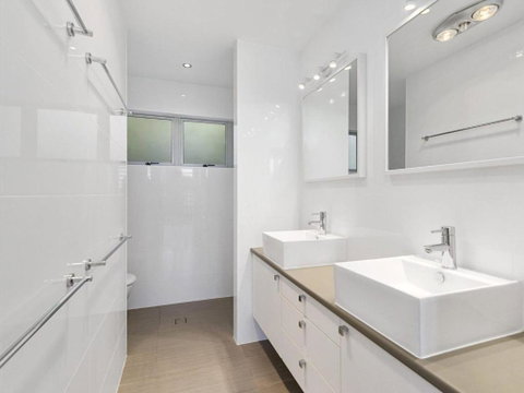 Bombora 5 Bedroom - Sydneys Hotel 5