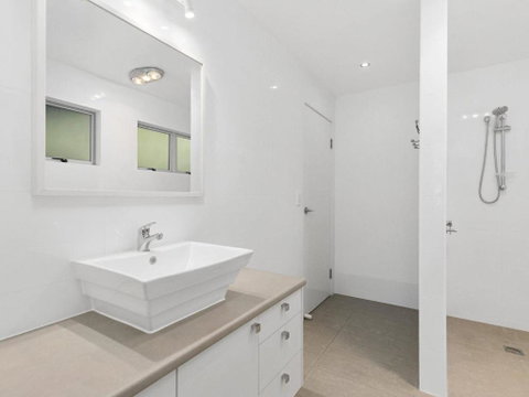 Bombora 5 Bedroom - Sydneys Hotel 1