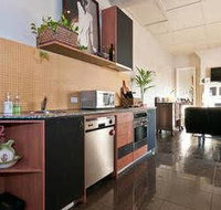 St Kilda Beach - Sydneys Hotel