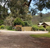Heysen's Rest Bed  Breakfast - Sydneys Hotel