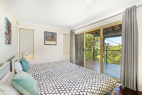 Blue Haven - 7 Egret Street - Sydneys Hotel 2