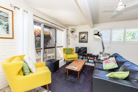 Lyrona - 3/35 Avocet Parade - Sydneys Hotel 5