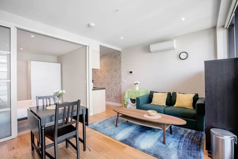 Cozy 1 Bedroom In Melbourne Great View - Sydneys Hotel 5