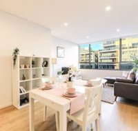 Cutie Cutie Apartment In Roseberry - Sydneys Hotel