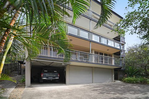 Kingsview - 1/54 Kingfisher Drive - Sydneys Hotel 1