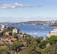 2 Bdrm North Sydney with harbour views