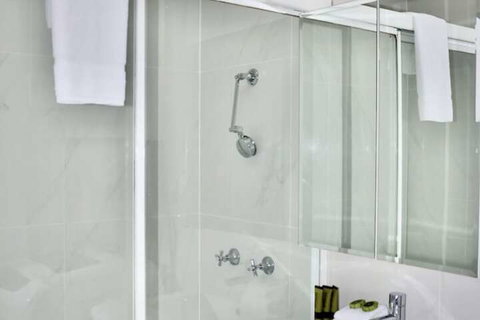 Surry Hills Terrace With Hot Tub - Sydneys Hotel 4
