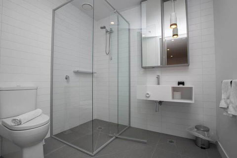 Chocolate Taste Apartment In Parkville - Sydneys Hotel 4